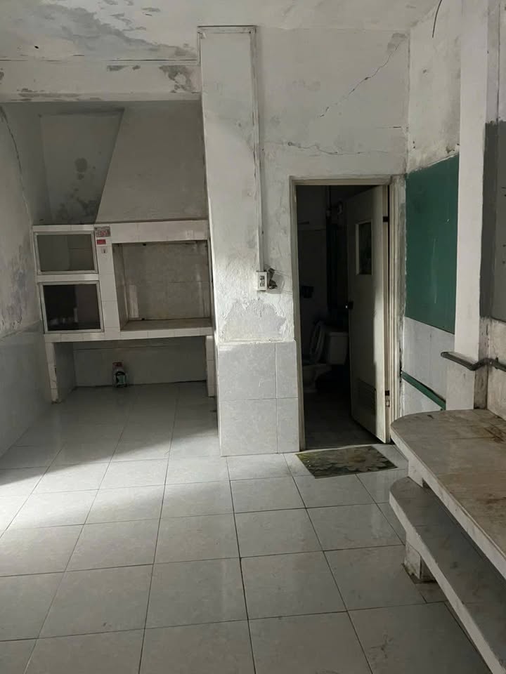 Nhà riêng 2 tầng TP Chí Linh 2PN giá 2 triệu - Giá tốt hiếm có!