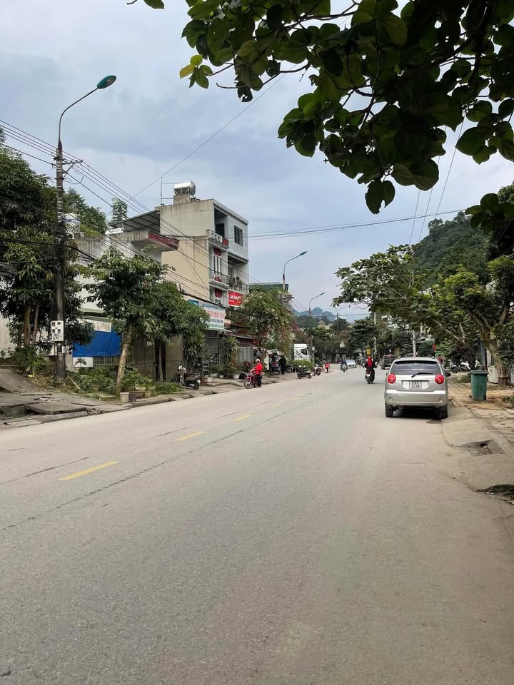 Đất mặt đường 20/8 Hà Giang 135m² 3 tỷ - Tiềm năng tăng giá