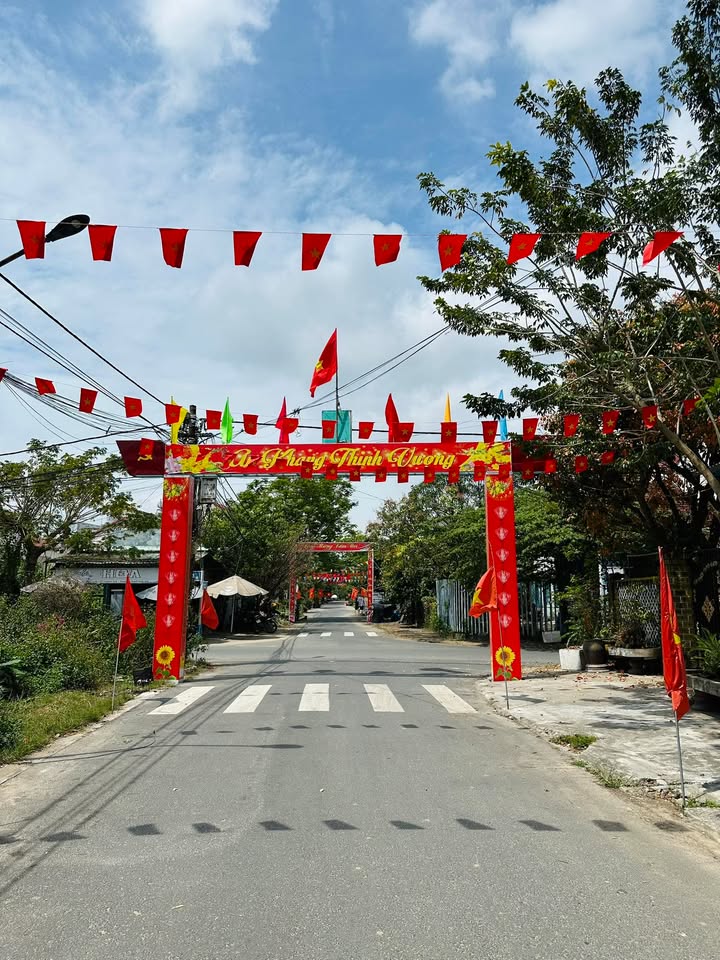 Nhà Đường Bế Văn Đàn Đà Nẵng 93.8m² - Giá 2.x Tỷ, Sổ Hồng Sẵn Sàng