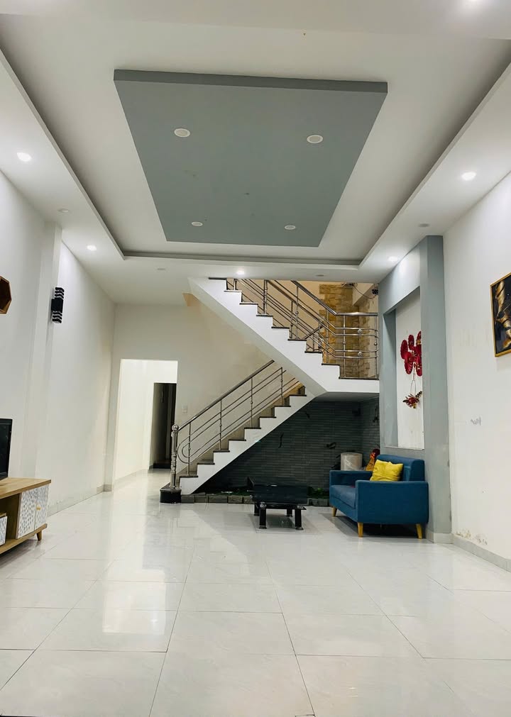 Nhà Phố Thân Nhân Trung Đà Nẵng 81m² - Mặt tiền kinh doanh!