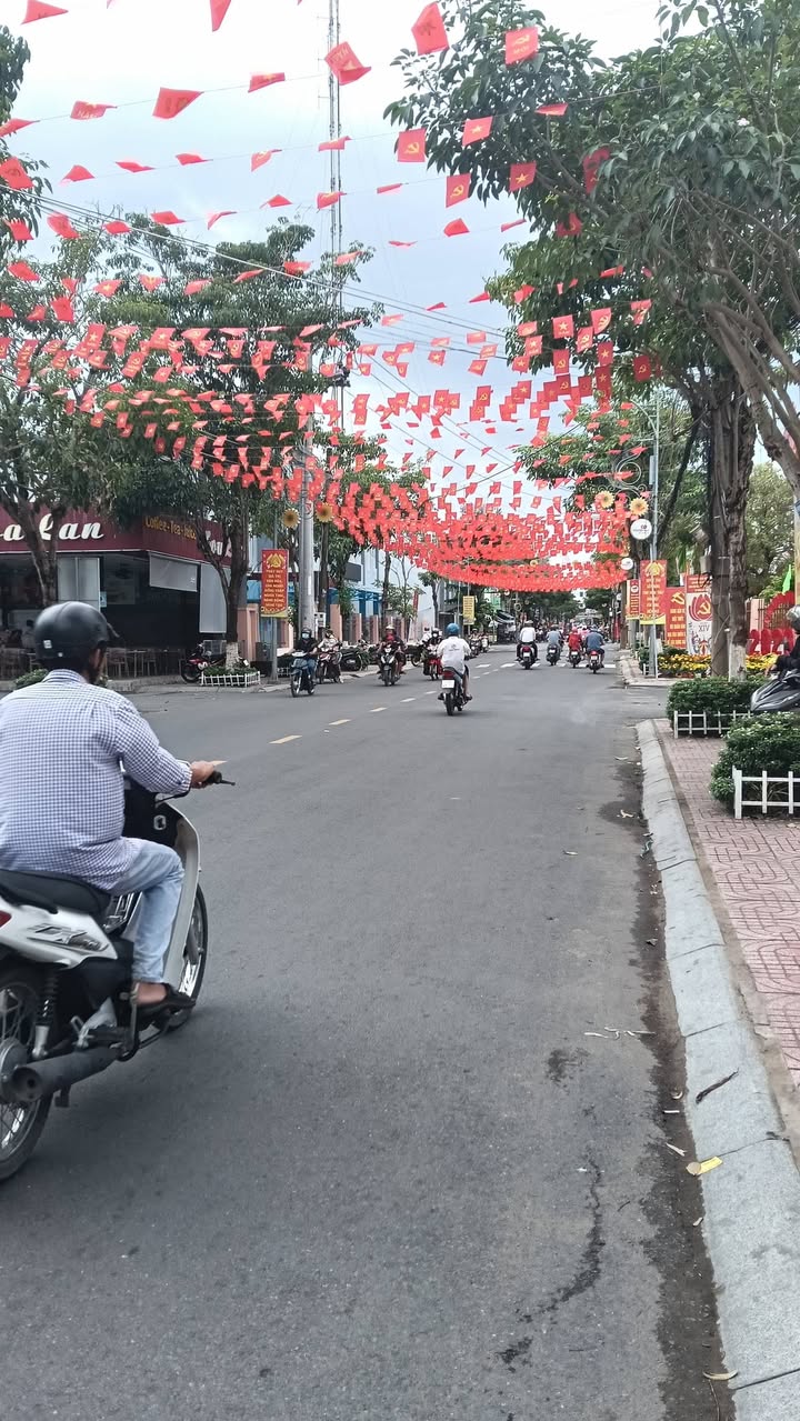 Nhà phố mặt tiền Tứ Kiệt Cai Lậy 86m² - Vị trí kinh doanh đắc địa!