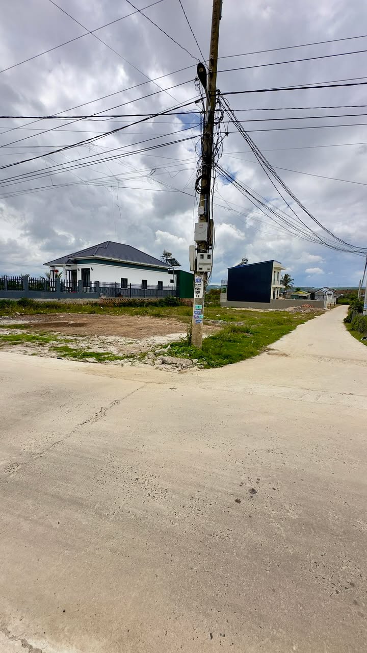 Đất nền Lâm Hà 354m² 1.29 tỷ - Lô góc xây dựng tự do!