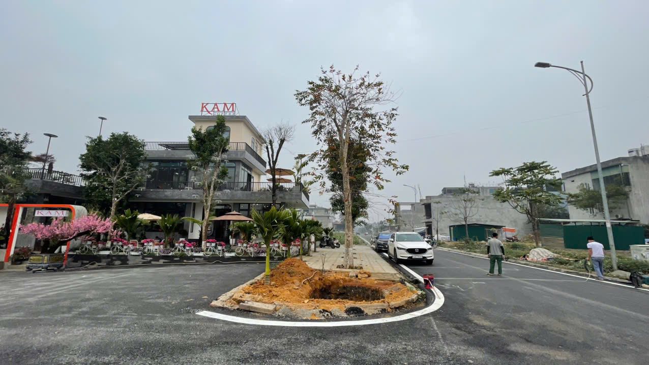 Đất Mặt Tiền Phan Huy Ích, Lào Cai - 100m² - Sổ Đỏ Vuông Vắn, Giá Tốt