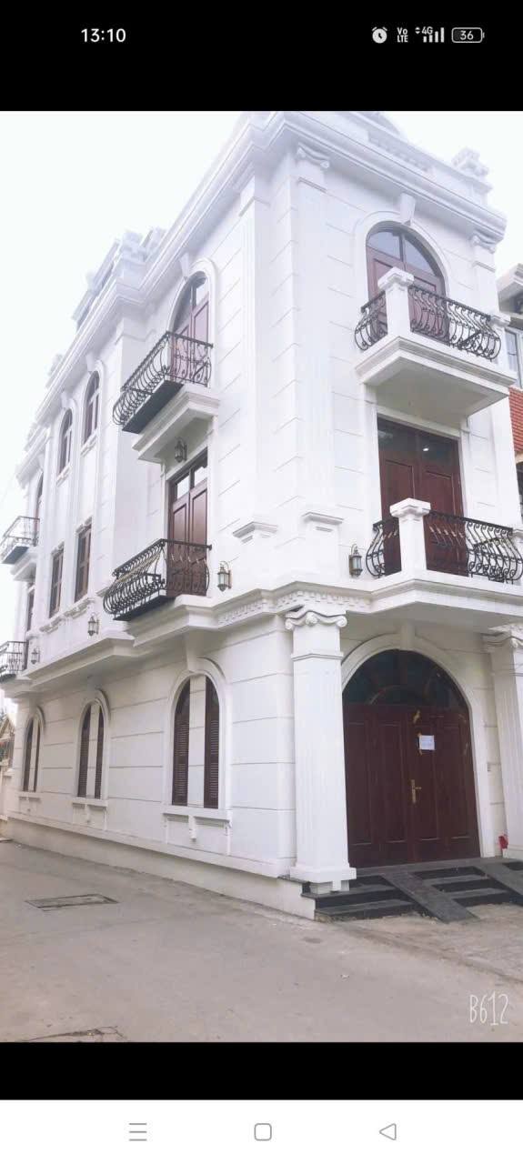 Nhà 4T Cẩm Thạch Uông Bí 20 triệu - Ô tô vào tận nhà