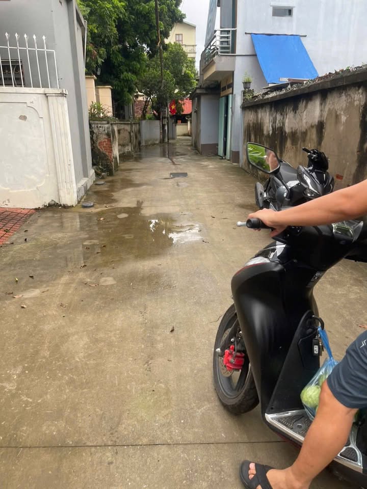 Đất nền Thanh Trì 40m² Sổ đỏ chính chủ - Giá 3.95 tỷ