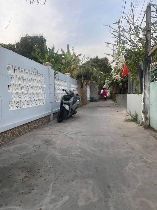 Bán Đất Mỹ Tho 176m² Hướng Tây - Giá 950 Triệu, Gần Vincom & Aeon