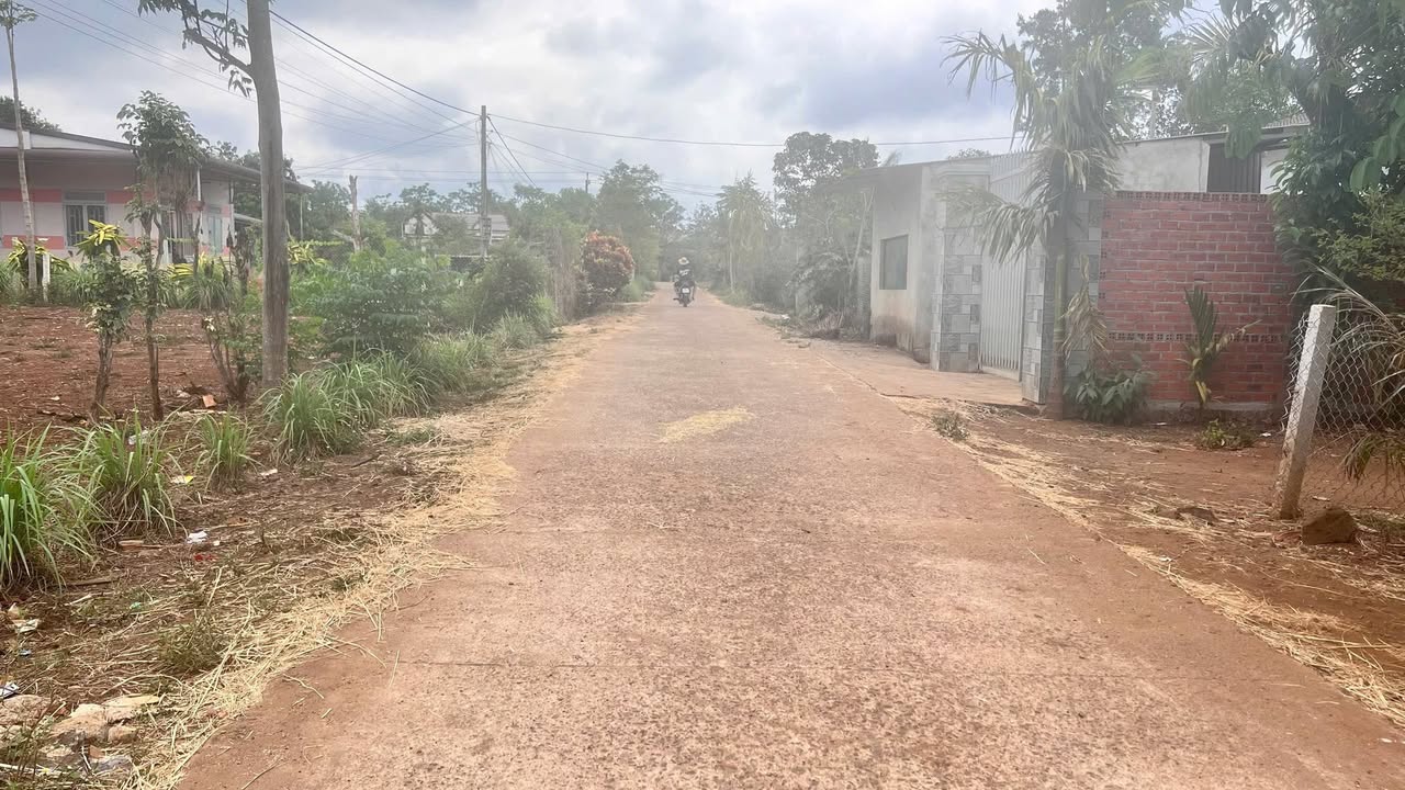 Đất nền Krông Pắc 175m² giá 300 triệu - Cắt lỗ sâu, sổ sẵn!