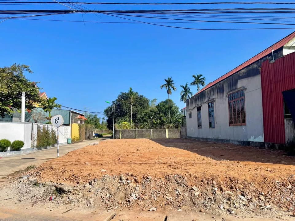 Đất nền Nguyễn Duy Thiệu Đồng Hới 90m² - Đường to ô tô, giá 800 triệu!