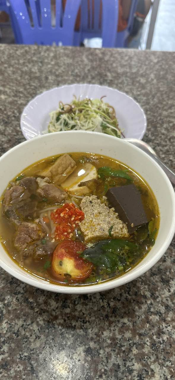 Nhà 3PN, 3 Tầng, Hẻm Oto Phường 8 Vũng Tàu - Giá 7 Triệu/Tháng