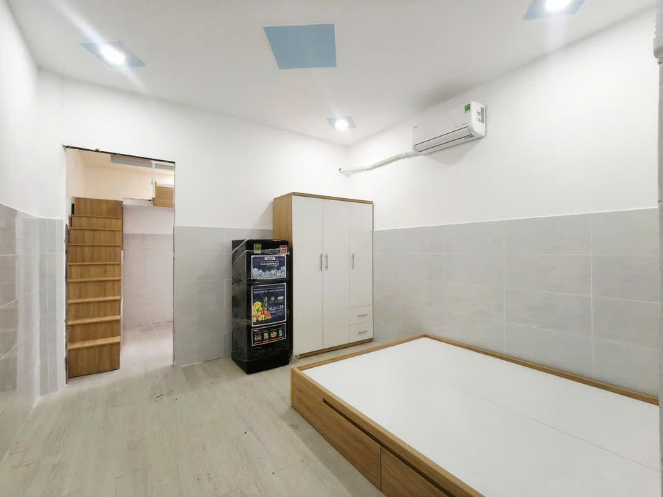 Phòng Trọ 8 Triệu/Tháng Hoàng Diệu 2, Thủ Đức - 4 Người Ở, Full Nội Thất, Tự Do