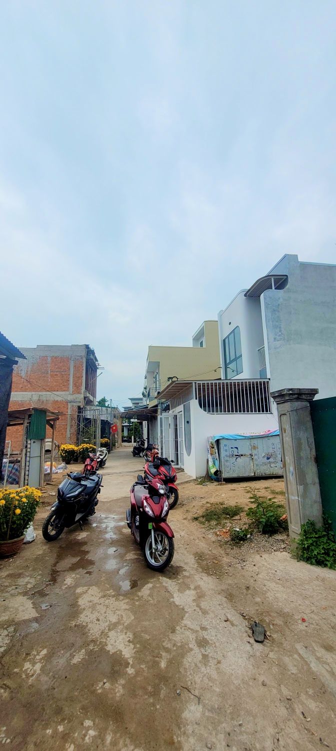 Đất Nền 379m² Phường Chánh Lộ, Quảng Ngãi - Hướng Tây Bắc, Ô tô tận nơi