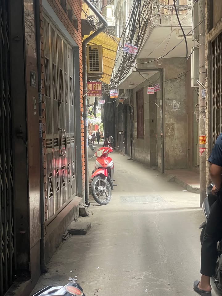 Nhà riêng Khương Thượng Đống Đa 56m² - Sổ hồng sẵn, kinh doanh nhỏ!