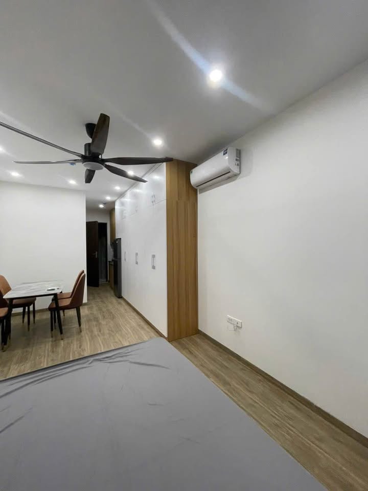 Phòng cho thuê Ái Mộ Long Biên 35m² - Full nội thất, sẵn sàng ở ngay!
