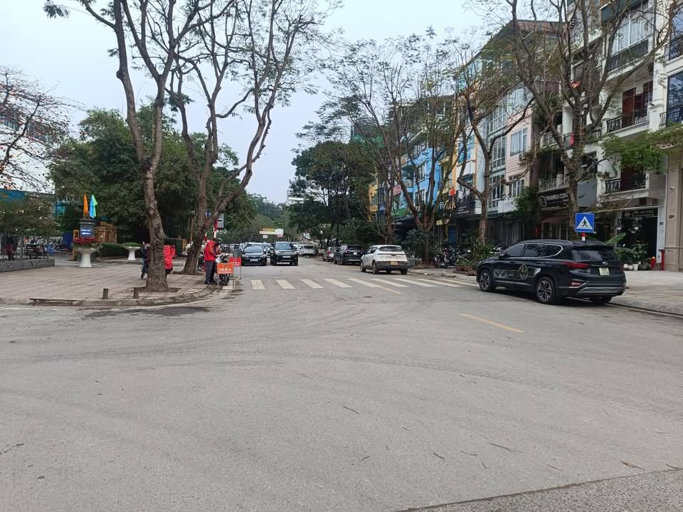 Nhà phố Vạn Phúc, Ba Đình 52m² - Mặt tiền kinh doanh đắc địa!