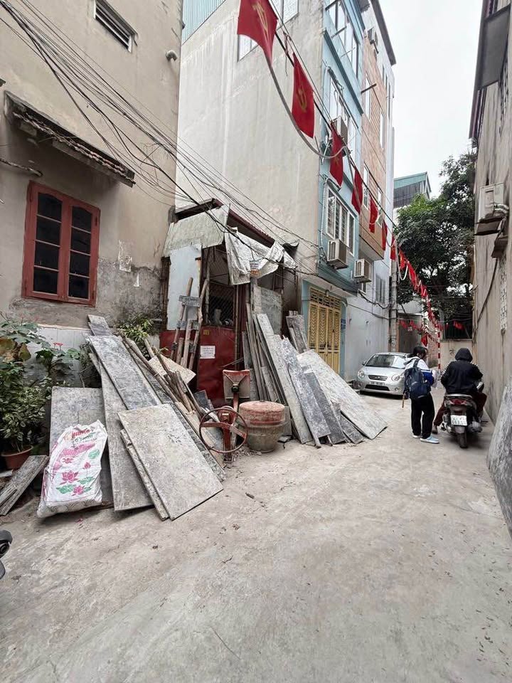 Bán đất Phố Tây Trà Hoàng Mai 100m² - Ô tô đỗ cổng, Mặt tiền rộng