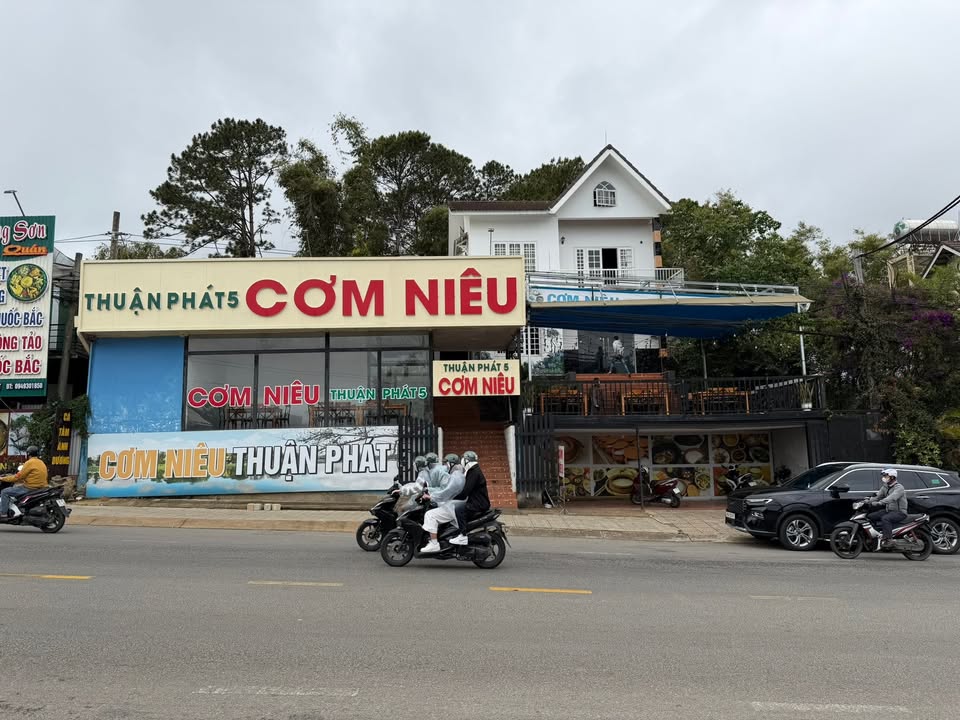 Nhà phố Hùng Vương Đà Lạt 580m² 42 tỷ - Mặt tiền kinh doanh