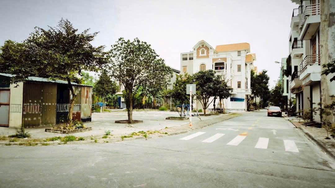 Bán đất KĐT Vạn Lộc Hải Dương 80m² - Sổ đỏ sẵn, view vườn hoa!