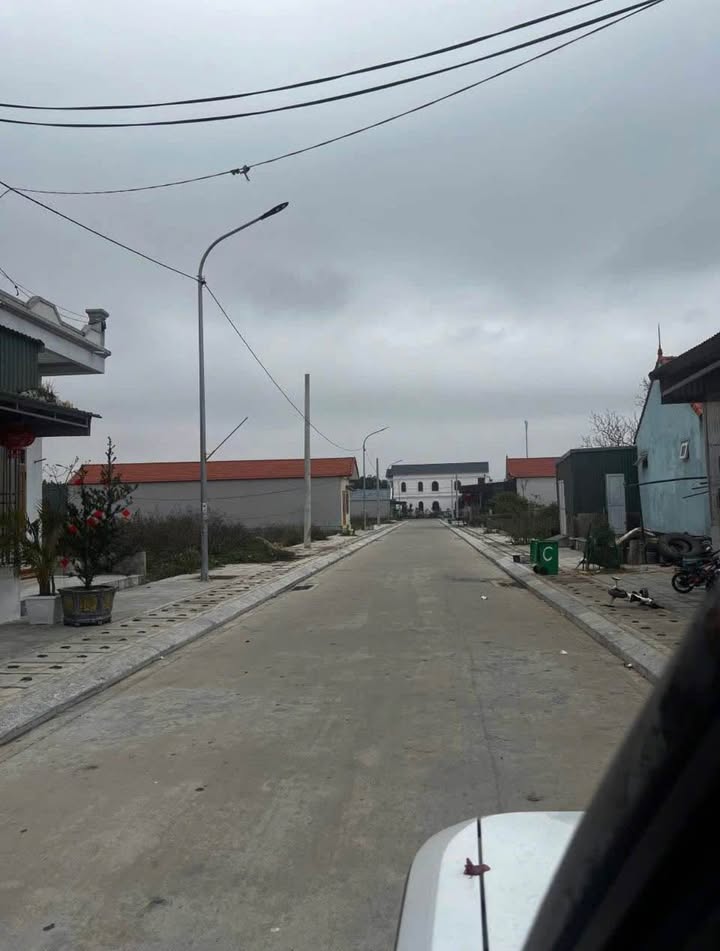 Đất nền Phường Trà Cổ Móng Cái 100m² - Sổ đỏ chính chủ!