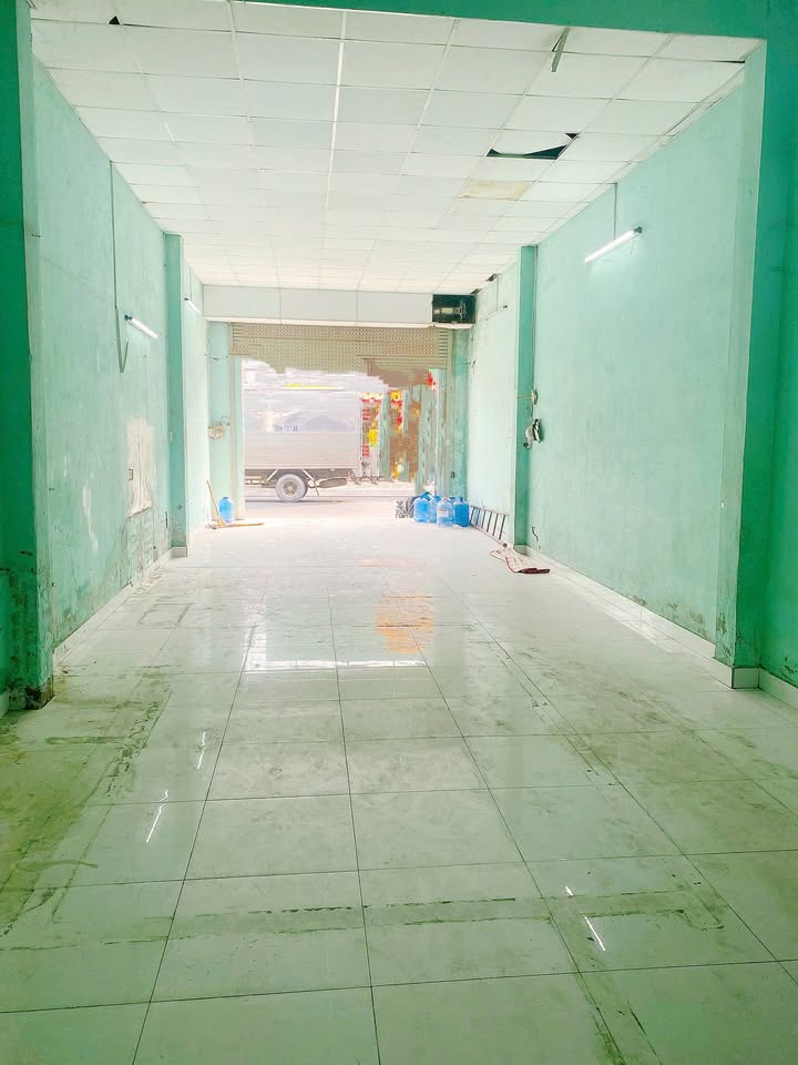 Nhà Phố Bình Tân 105m² giá 12 triệu - Mặt tiền kinh doanh đắc địa!