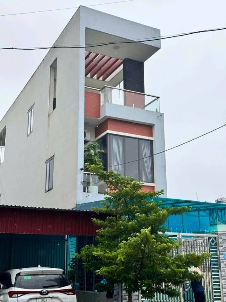 Bán nhà phố Duy Tiên 80m² mặt tiền kinh doanh - Sẵn sàng ở ngay!