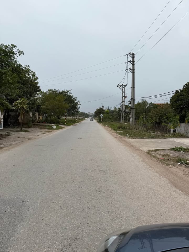 Bán Đất Trần Quang Khải Móng Cái 109m² - Hướng Đông Nam, Giá 2 Tỷ