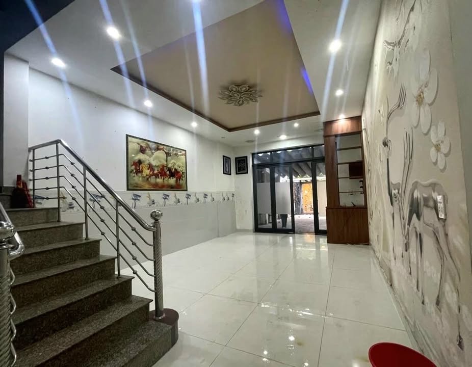 Nhà riêng 143m² Quận Hải Châu - Vị trí đẹp, trung tâm Đại học