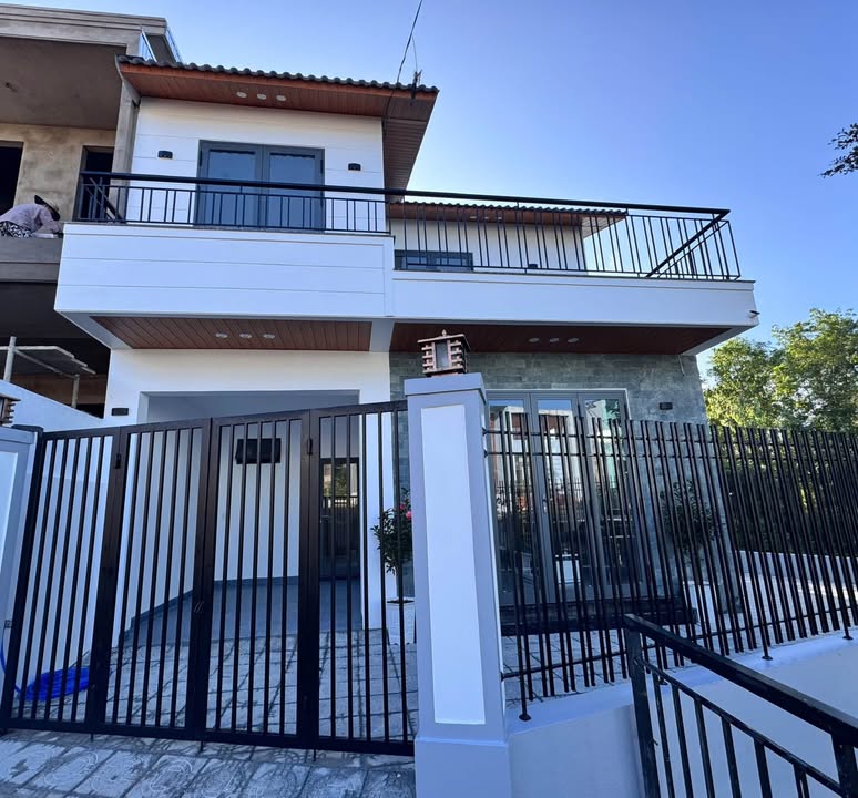 Nhà 2 Tầng Kiệt Thu Bồn, Huế - 102.3m² Sổ Hồng - Chỉ 2.7 Tỷ