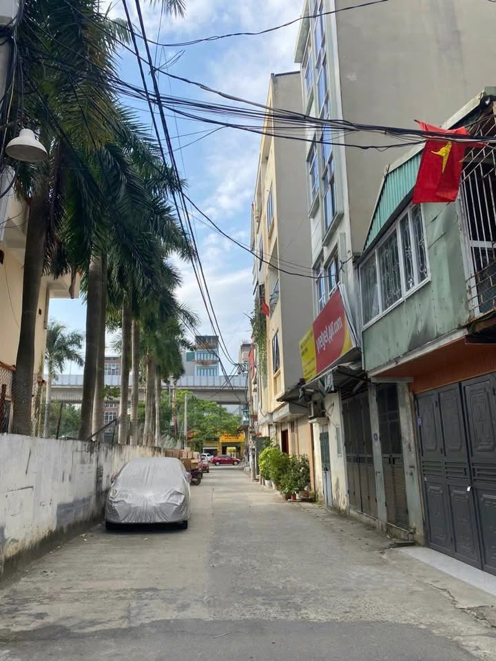 Cho thuê nhà riêng Yên Nghĩa 90m² - Ô tô đỗ cửa, tiện kinh doanh