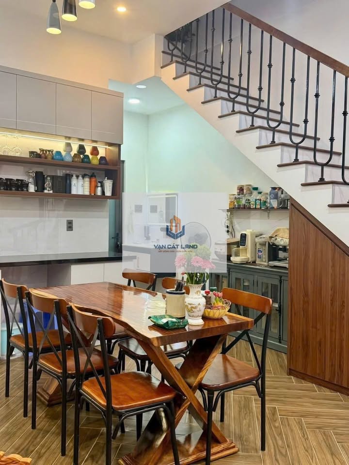 Bán nhà Phường Thắng Nhì Vũng Tàu 62m² giá 5.7 tỷ - Vị trí đẹp nở hậu