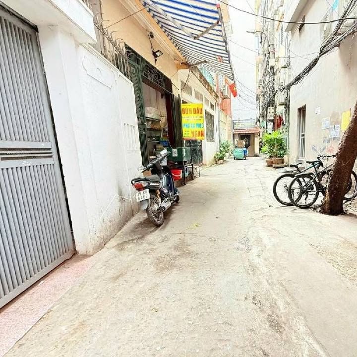 Nhà riêng Hồ Tùng Mậu 38m² - Chính chủ bán, dòng tiền 25 triệu/tháng