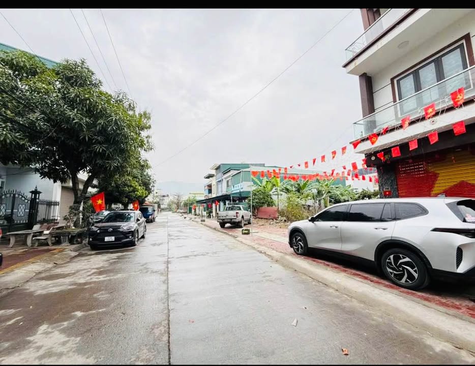 Đất Cẩm Phả 52.6m² giá 13 tỷ - Tiềm năng tăng giá vượt trội!