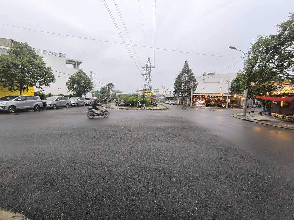 Phòng Mặt Tiền Ninh Kiều 6.5 triệu - Mặt tiền kinh doanh đắc địa!