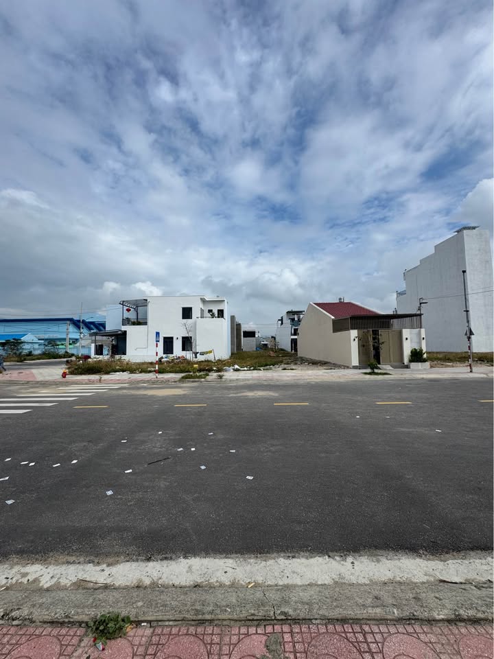 Đất nền mặt tiền Đường số 4, Ngọc Hiệp, Nha Trang - 108m² - 6.37 Tỷ