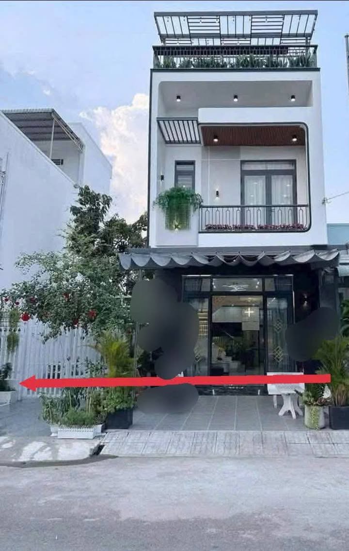 Nhà 3 Tầng 3.5 Tấm Mặt Tiền Trần Cao Vân, Hải Châu - 100m² Giá 6 Tỷ