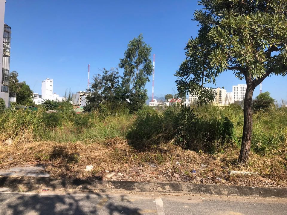 Đất nền Hoàng Long, Nha Trang 105m² - Hướng Đông Nam, Sổ đỏ sẵn sàng