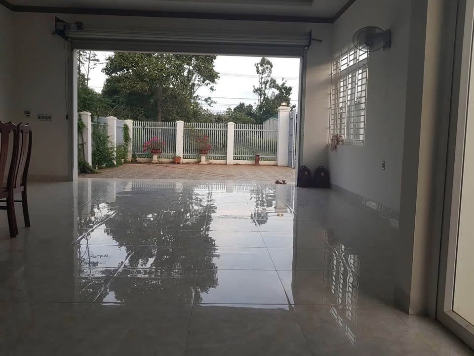 Nhà vườn Quốc lộ 14, BMT 700m² - Không khí trong lành!