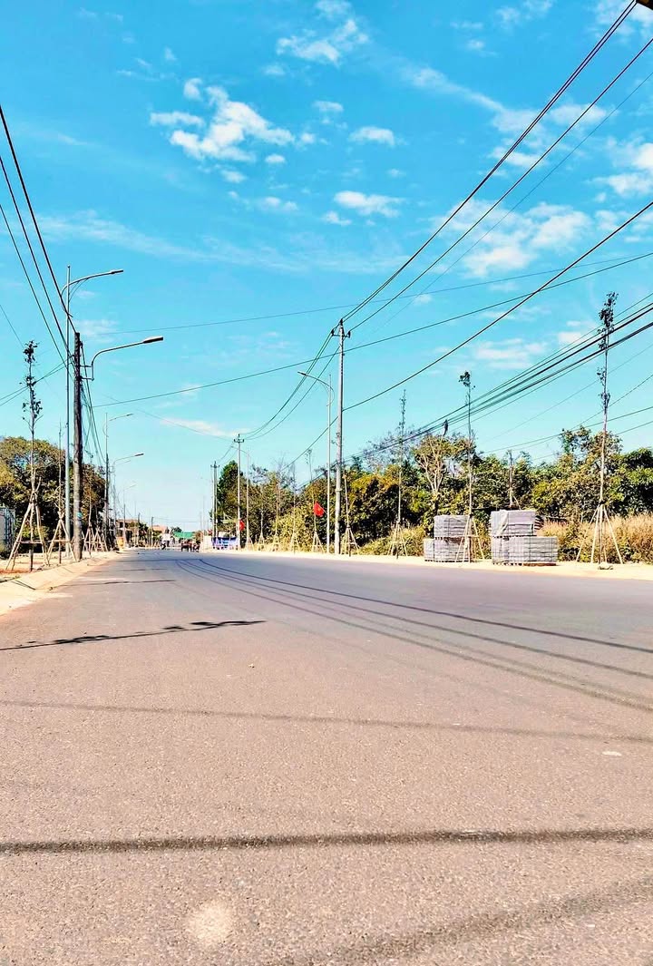 Đất Vàng Buôn Ma Thuột - 300m² 2 Mặt Tiền Phan Huy Chú, Sổ Đỏ Sẵn Sàng