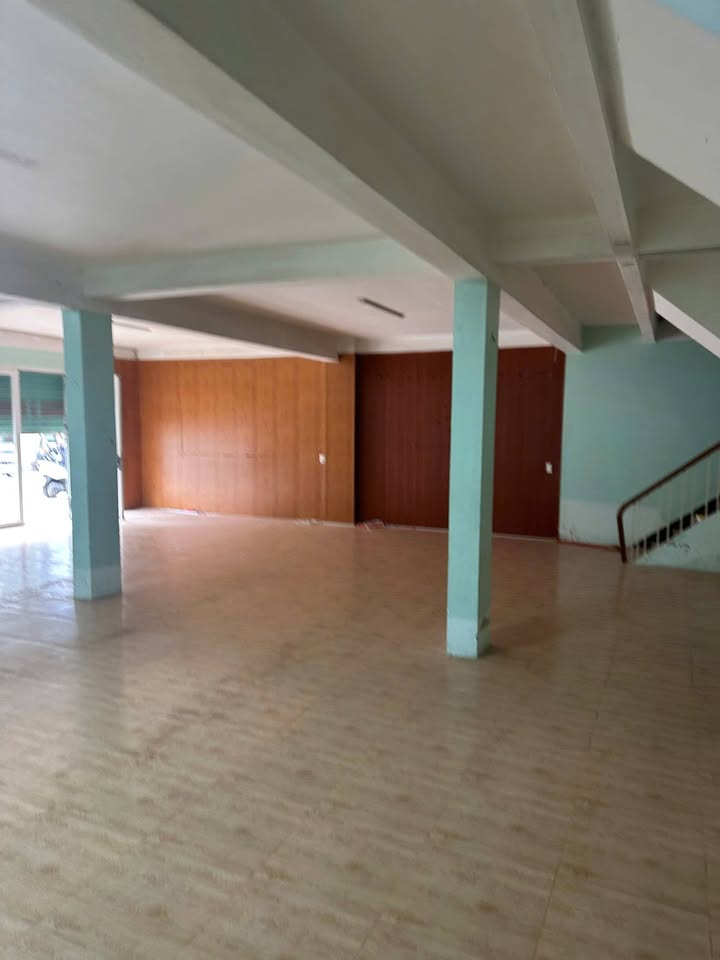 Nhà mặt tiền Vạn Hạnh Đà Lạt 150m² - 22 triệu vị trí đắc địa