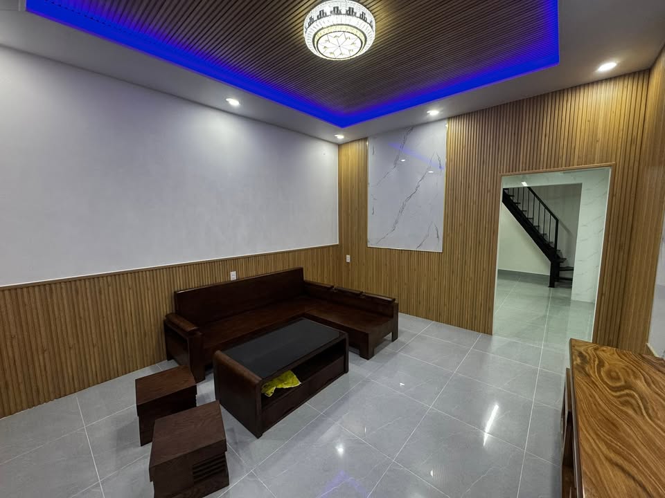 Nhà 100m² Hải Châu - Ngay BV Đà Nẵng, Giá 3 Tỷ - Vừa Ở Vừa Cho Thuê