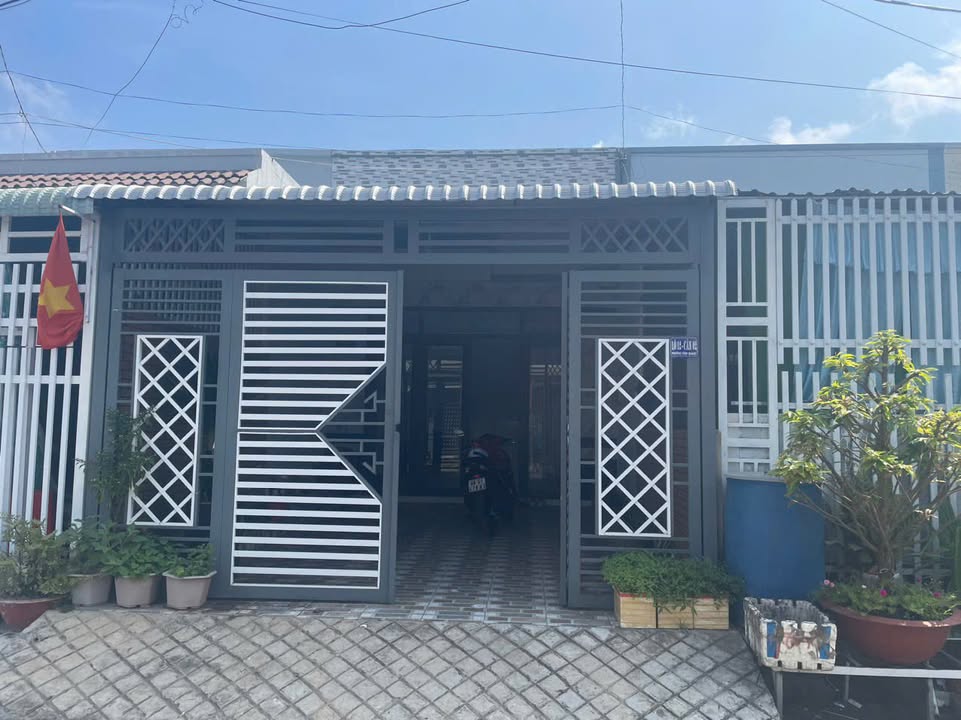 Nhà riêng Vĩnh Quang, Rạch Giá 108m² - Ô tô vào tận nhà!