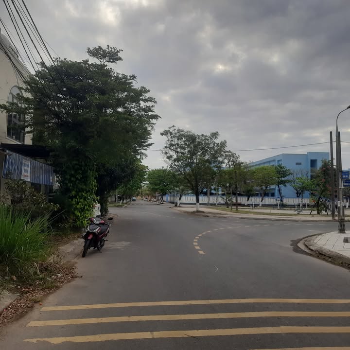 Cho thuê phòng trọ 60m² mặt tiền đường Đặng Hòa, Đà Nẵng - Giá 3 triệu