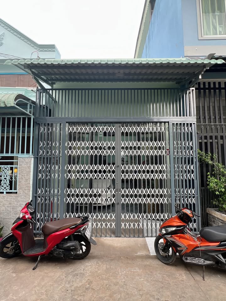 Nhà Riêng Hẻm 115 CMT8 Cần Thơ 60.6m² - Ô Tô Vào Tận Nhà, 2 Mặt Tiền!