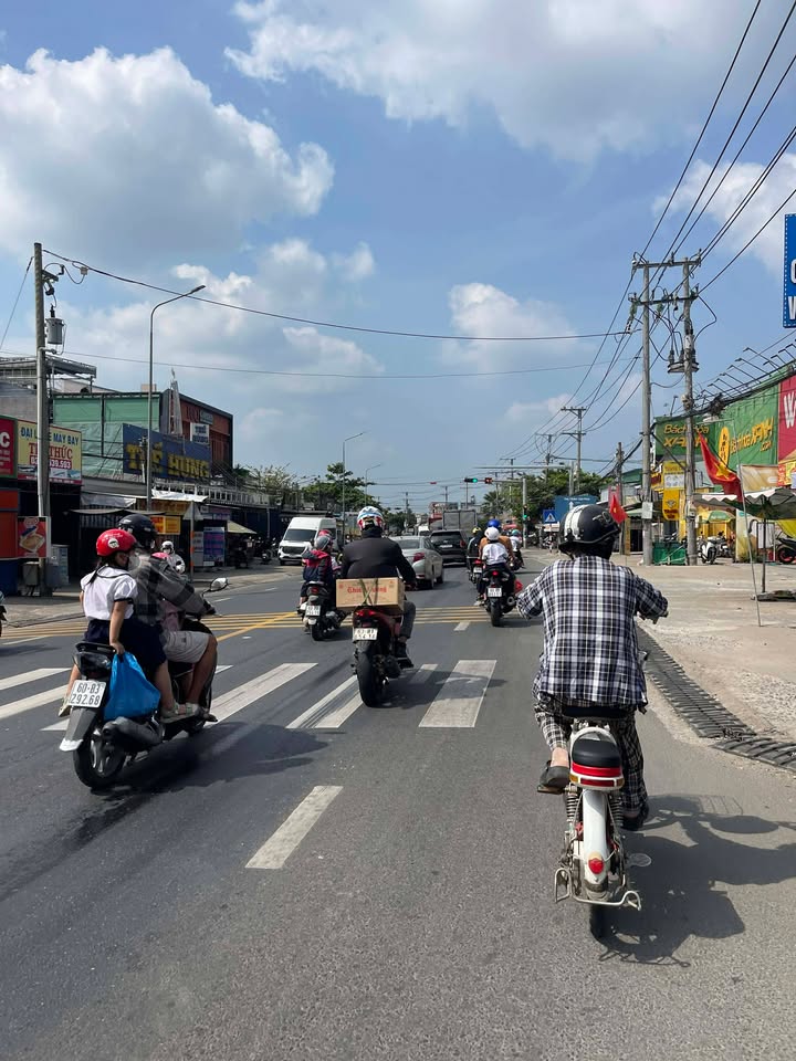 Nhà mặt tiền QL20 Tân Phú 270m² 1.1 tỷ - Mặt tiền kinh doanh