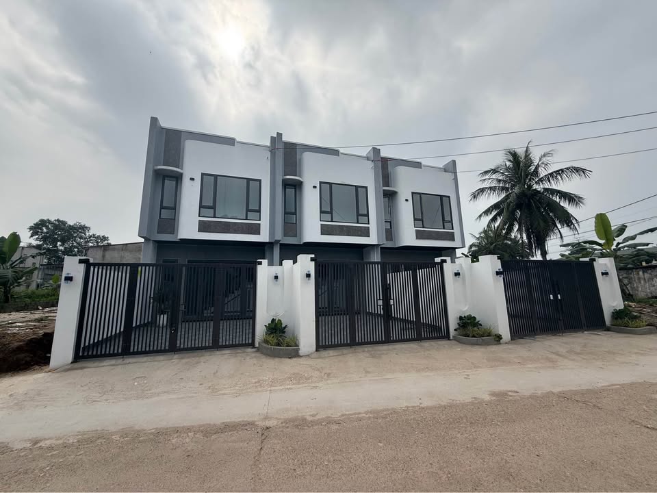 Nhà Phố Kinh Doanh 100m² Mặt Tiền 5m - Phường Thịnh Đán, Thái Nguyên - Giá 3.2 Tỷ