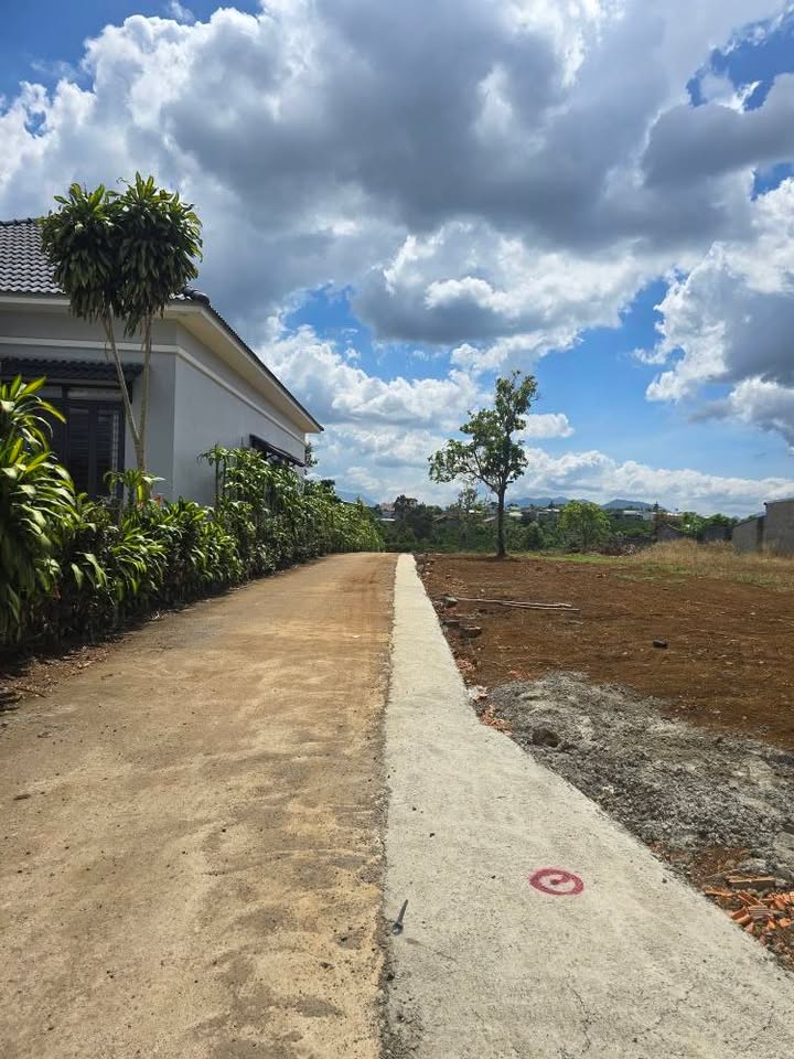 Đất nền Bảo Lộc 210m² giá 1.6 tỷ - Giá F0 CĐT, tiềm năng sinh lời!