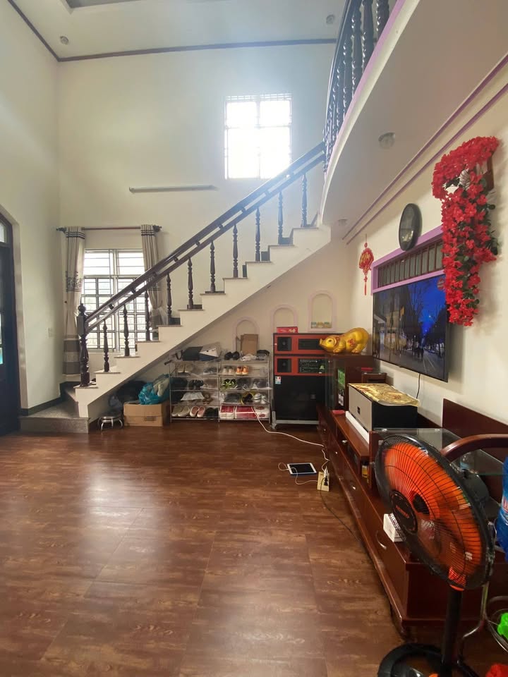 Nhà 102m² sổ hồng thổ cư, 4PN Hòn Nghê 2 - Giá 2.3 tỷ