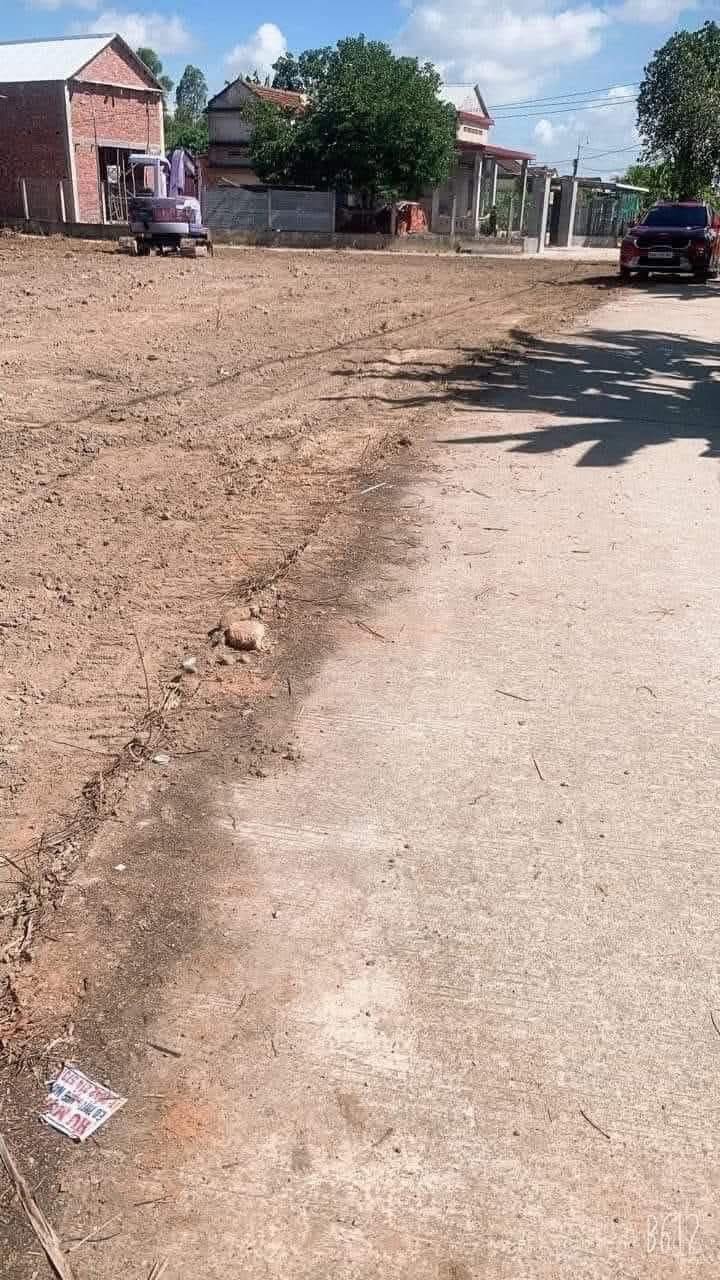 Đất nền Đức Phú Mộ Đức 210m² giá 2xx triệu - Đường to ô tô vào