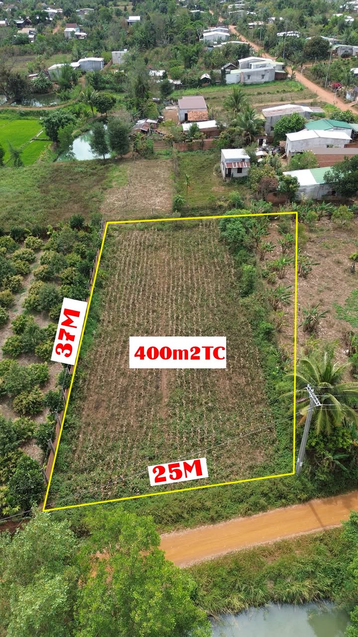 Đất nền Buôn Knuop, Ea Kar 400m² - Hai mặt tiền, sổ đỏ chính chủ!