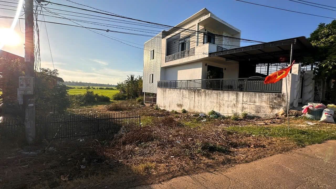 Đất nền Thị Xã Buôn Hồ 748m² - Vị trí vàng kinh doanh sầm uất!