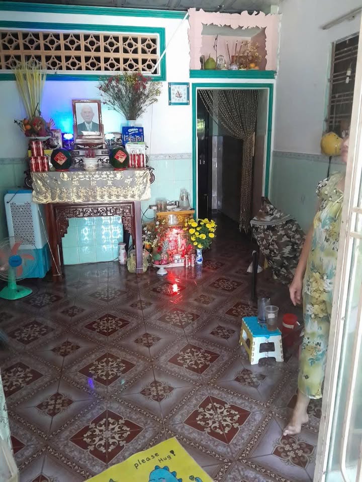 Bán nhà Bình Chánh 136m² giá 2.6 tỷ - Sổ hồng sẵn sàng ở ngay!